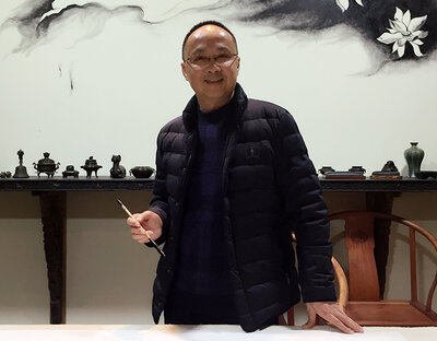 何进.jpg