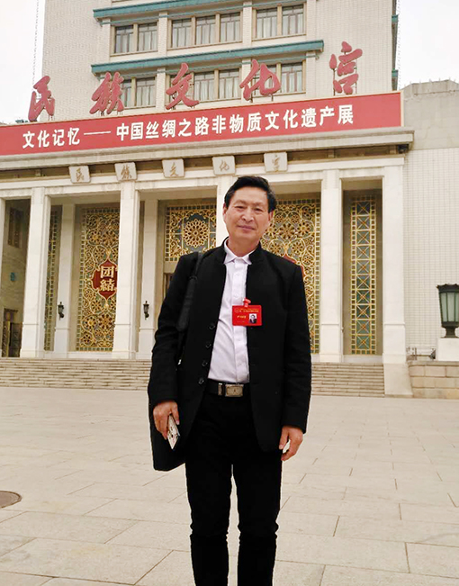 个人照片.JPG