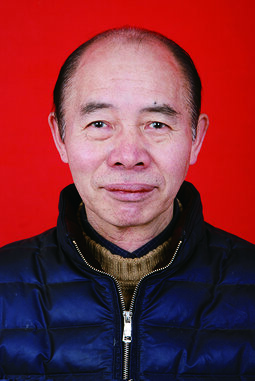 陈佼荣照片1.jpg