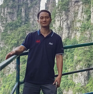 许峻铭.jpg