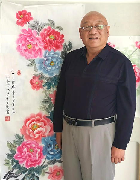 曹显泰照片.jpg