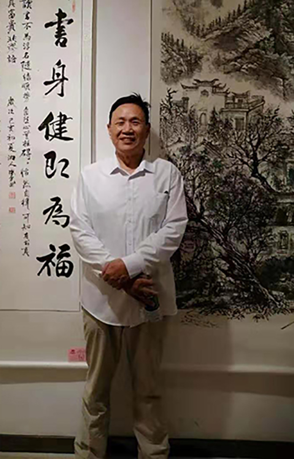 个人照.jpg