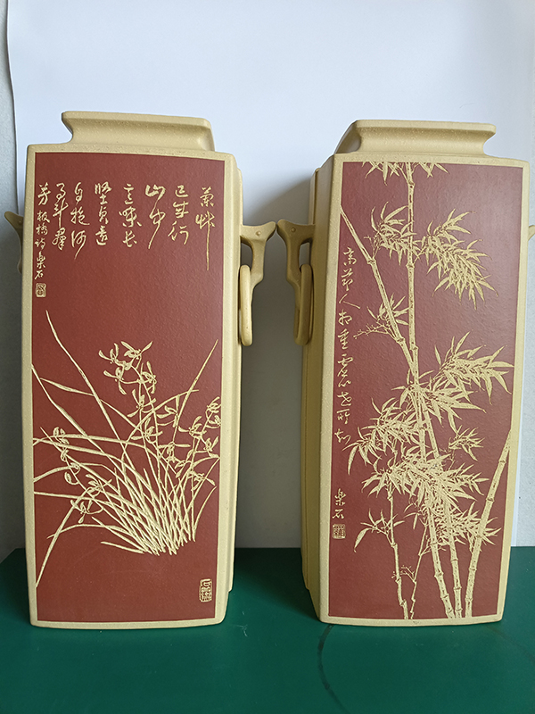 罗荣贤作品《高节人相重  虚心世所知、兰草已成行 山中意味长 坚贞还自抱 何事斗群芳》.jpg