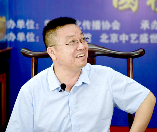 个人照.jpg