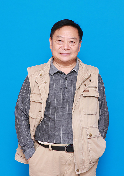 张叔言.jpg