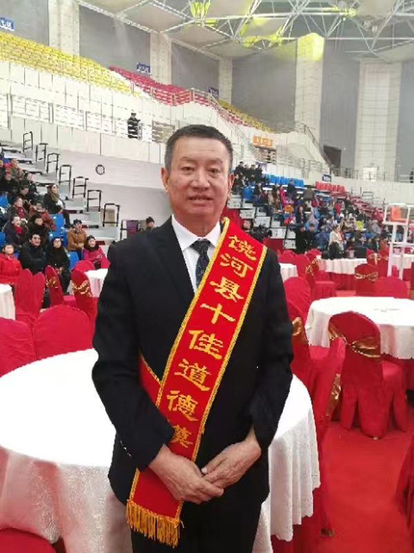 王会荣照片.jpg