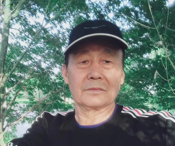 邓扬芳照片.jpg
