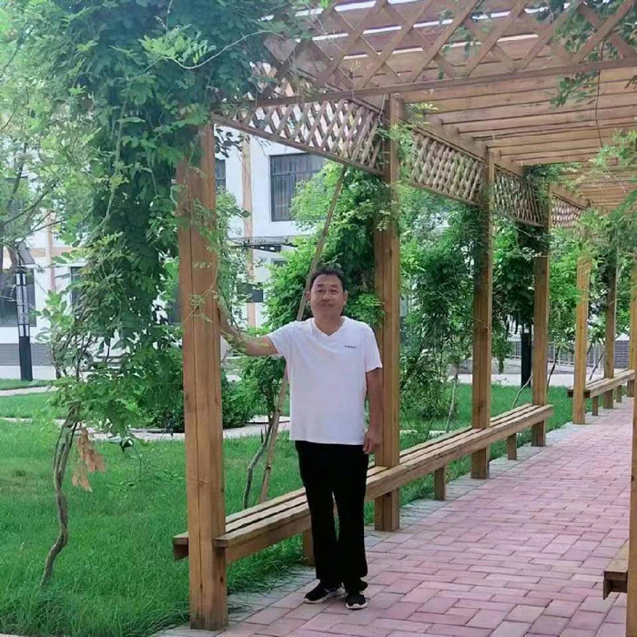 杜中杰照片.jpg
