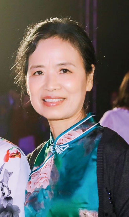 司徒惠霞照片2.jpg